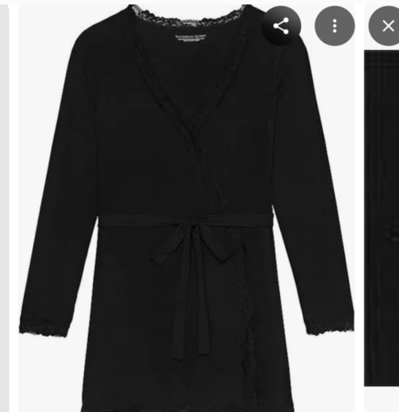 Victoria's Secret Lace Robe - Picture 2 of 6